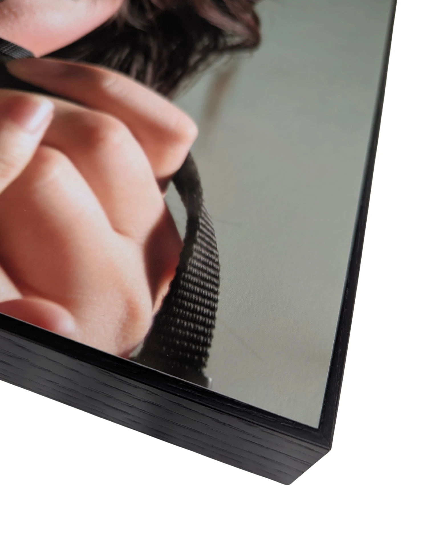 Camera Girl — corner detail of the Black Oak ArtBox frame